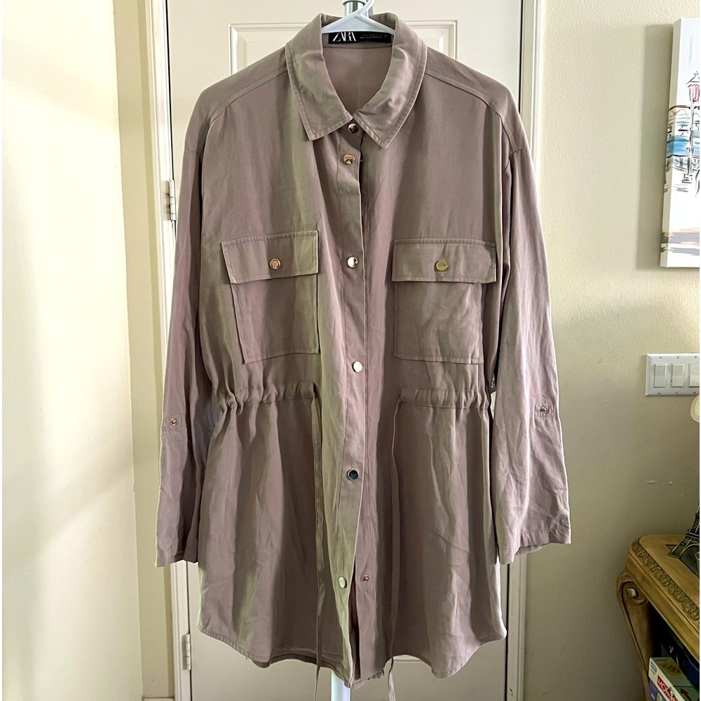 Zara Long Sleeves Snap Button Down Shirt